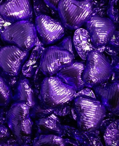 50-Purple-Foiled-Wrap-Solid-Milk-Chocolate-Hearts-Wedding-Engagement-Favours-131108916080